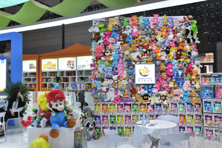 丝博会首设“外贸优品中华行”展区 打通内外贸双循环新通道_fororder_图片2