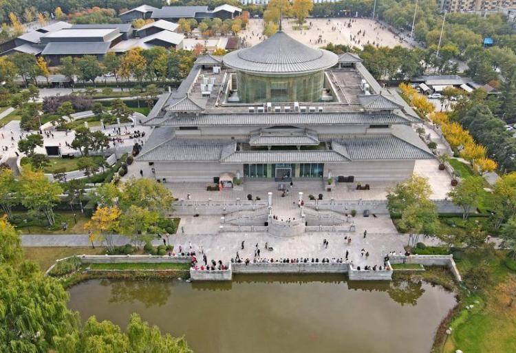 秋日小雁塔风景美