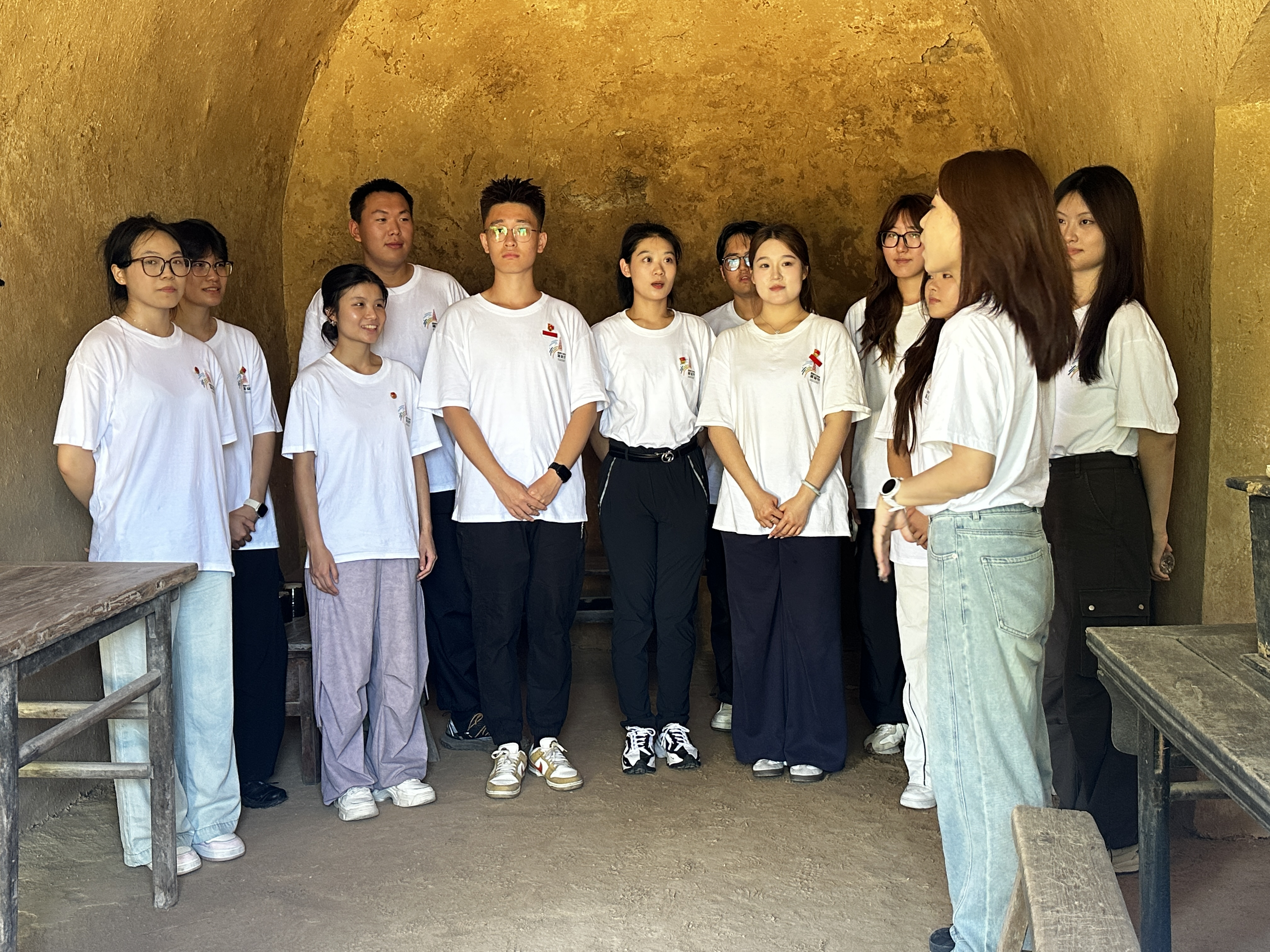 打造“行走的思政课”：西安工大学子暑期社会实践重走“奔赴延安路”_fororder_图片2