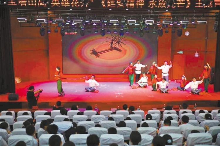 传播红色故事的“山丹丹花”—— 记延安革命纪念地女子民兵连_fororder_0c9558a2-5b25-40b1-9640-f4b362c1fb80