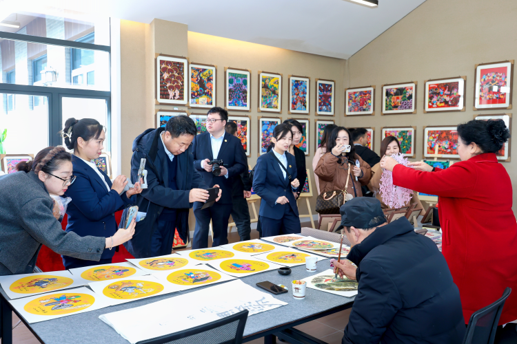 感知创新脉搏见证国企担当 陕西交控举办媒体开放日活动_fororder_图片3