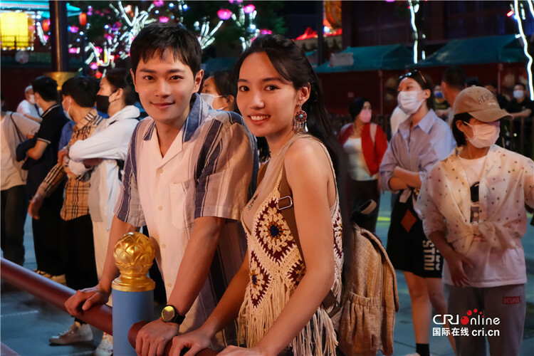 电影《长安·长安》：跨国爱情故事背后的新式主流叙事