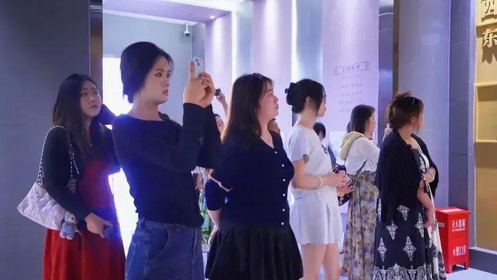 新媒體全景聚焦延安發(fā)展——多平臺聯(lián)動引爆 “我是延安代言人” 傳播熱潮