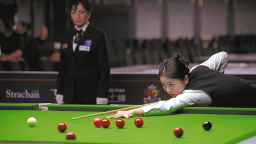 渭南姑娘白雨露首登女子斯诺克世界第一