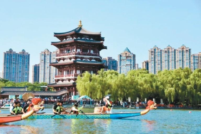 古韵新风点亮假日经济  西安文旅市场热度稳居全国前列_fororder_微信图片_20260623091815_2081_356