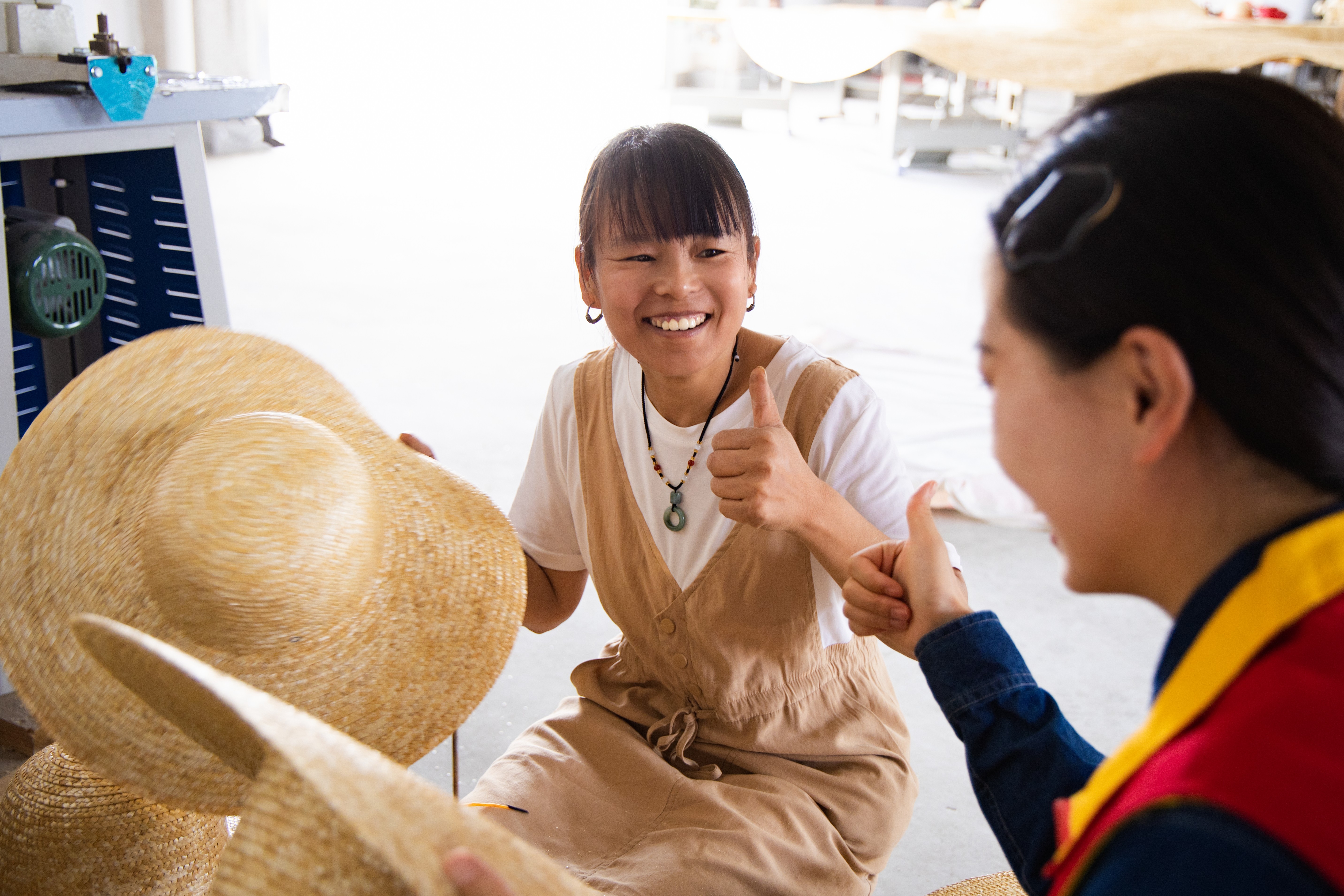 国网渭南供电公司：金线银丝织古韵 电光灯火映新程_fororder_2.3