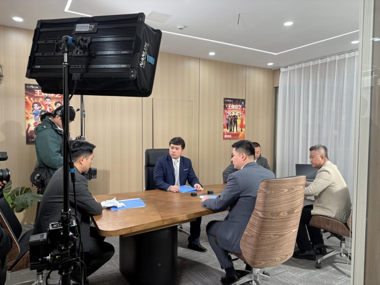 “西北横店”崛起记 咸阳高新区变身短剧“造梦空间”_fororder_图片4