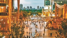 从“聚人气”走向“促消费” ——西安推动文商旅融合发展观察