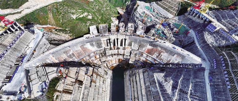 70余载梦想照进现实 泾河筑梦护安澜&mdash;&mdash;写在东庄水利枢纽工程下闸蓄水之际