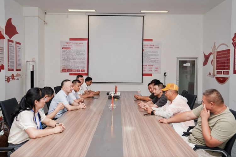 从岭南到长安：玉林荔枝“牵手”西安市场 搭建两地农业合作新桥梁_fororder_4·9