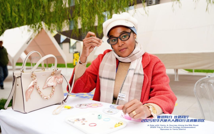 西安市雁塔区：大使夫人在“慢时光”里邂逅城市更新的“中国方案”