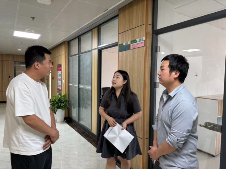 【“智”引未来】从“园长”跑腿到企业“破土” 咸阳高新区产业突围记_fororder_图片2