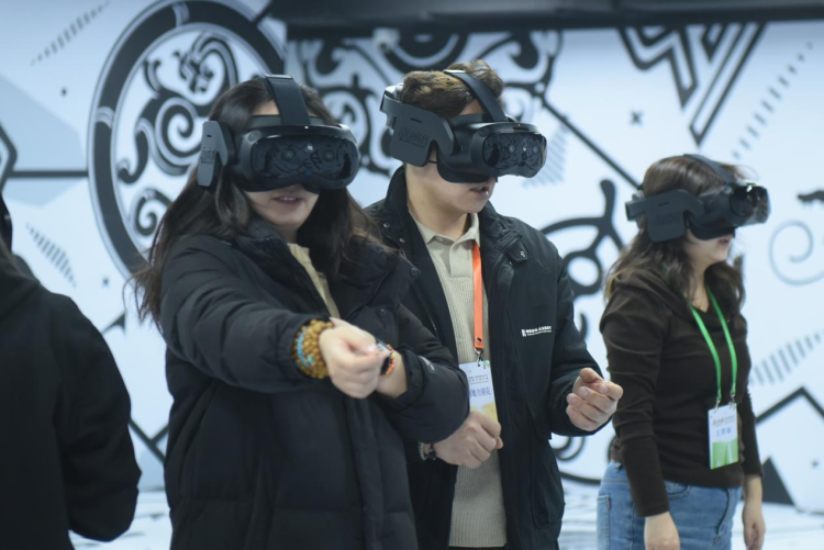 青连丝路·光影筑桥 国际青年在陕解锁丝路文化新表达_fororder_图片7