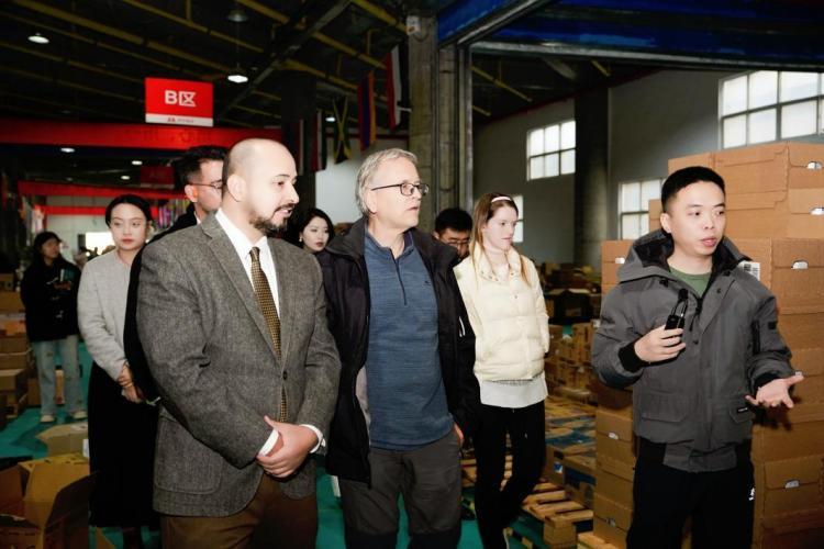 在西安看中国：外籍专家读懂“陆空联动 古今交融”开放新叙事_fororder_wps_doc_2