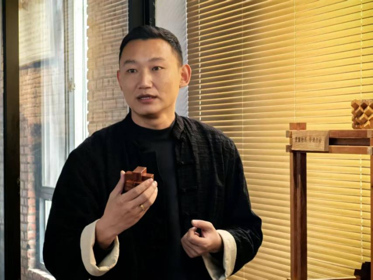 【传承之光·同心点亮】小榫卯大能量：用七千年智慧“解锁”乡村振兴之路_fororder_图片2