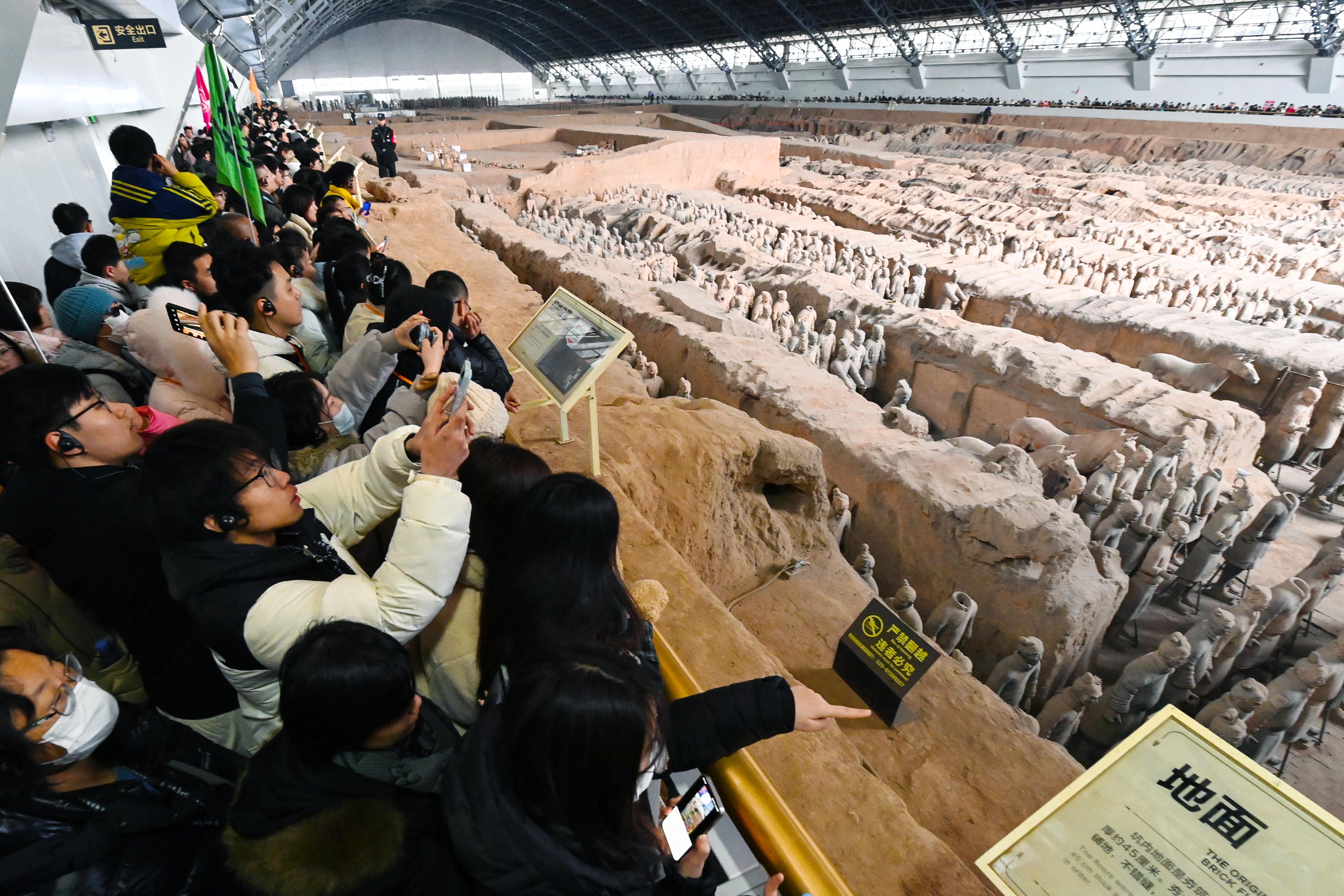 兵马俑再度成为海内外游客畅游西安热门首选_fororder_10