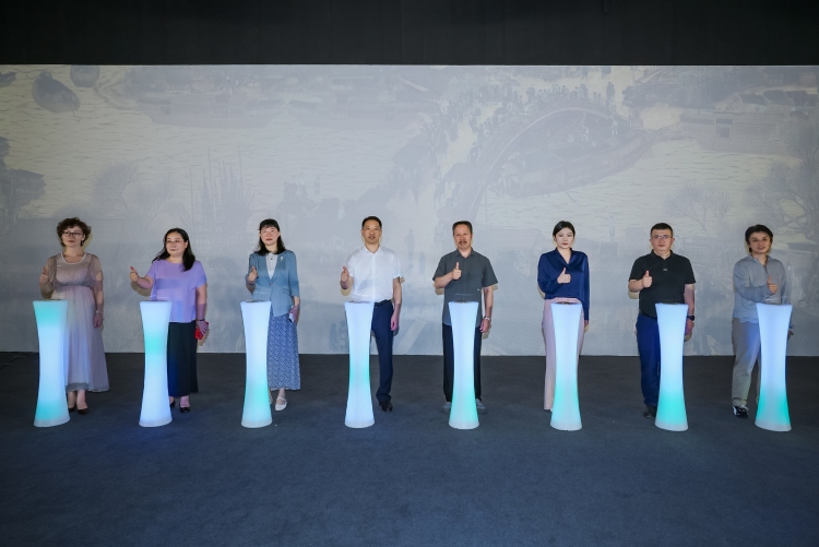 数字科技活化千年国宝！&ldquo;会动的清明上河图&rdquo;数字国宝特展在陕西省图书馆高新馆区盛大启幕_fororder_启动仪式