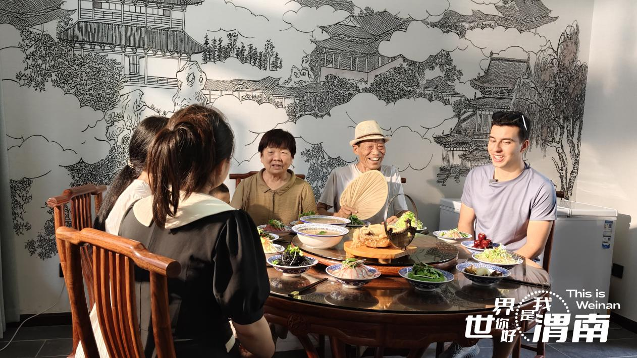 【老外在陕西】渭南大荔:村里来了个洋亲戚