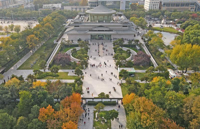 秋日小雁塔风景美