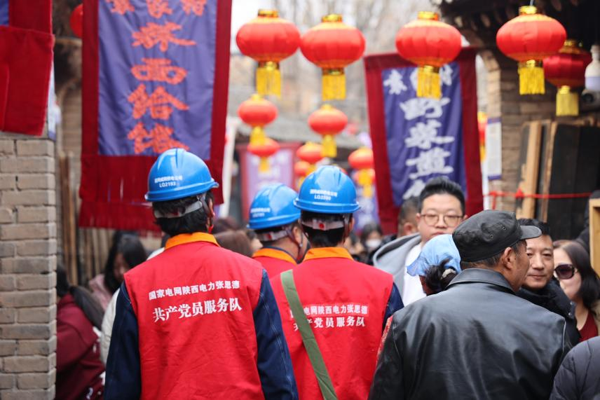 新春走基层丨所长的一天:电靓新春 满电出发