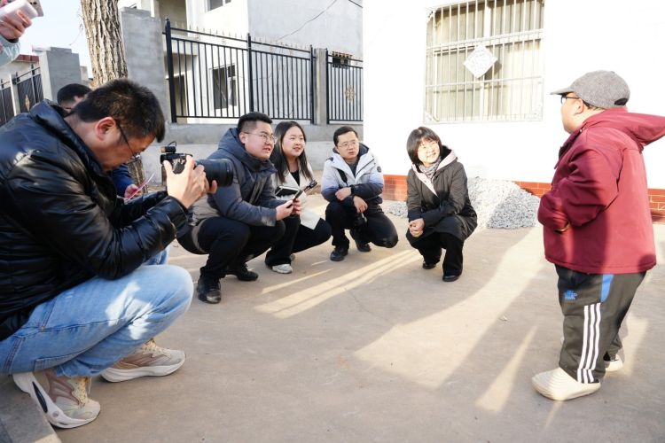 新春走基层｜铜川耀州区独石村：一头 “扶贫牛”牵出脱贫户 “牛气” 致富路_fororder_微信图片_20260204093742_1138_356