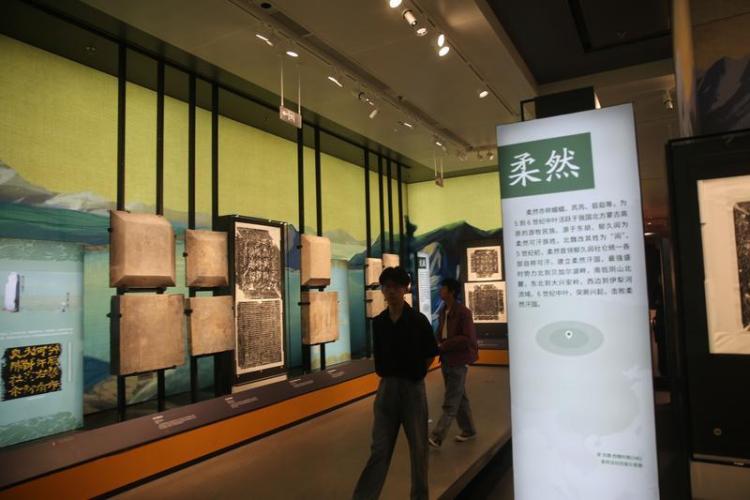碑林博物馆改扩建后多件宝藏文物重磅亮相