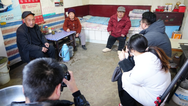 聚焦巩固拓展脱贫攻坚成果同乡村振兴有效衔接 多家中省媒体在陕开展新春走基层活动_fororder_微信图片_20260203152711_1132_356