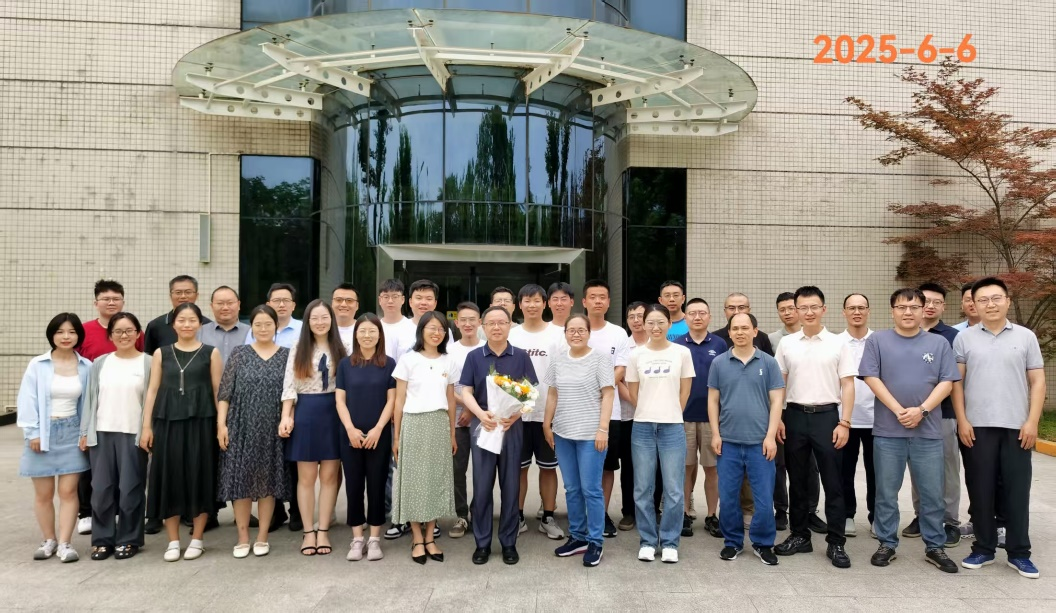 【智引未来】细微见乾坤 用光描绘中国科技的无限可能_fororder_图片2