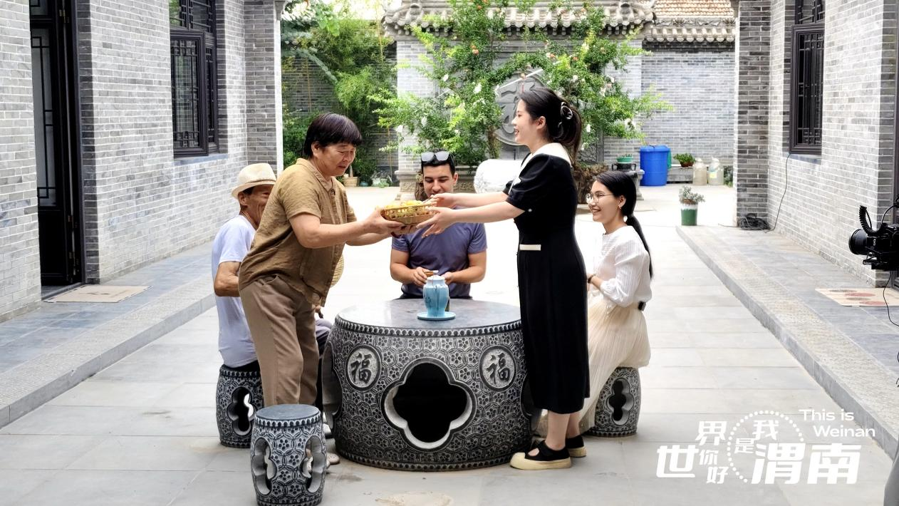 【老外在陕西】渭南大荔:村里来了个洋亲戚