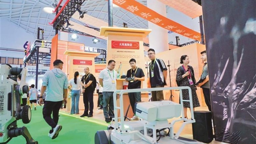 陕西好物“出圈”消博会