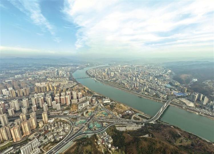 大道通衢贯秦巴——安康市加快建设全国性综合交通枢纽城市_fororder_e5b151fb-911f-4ace-950d-338cf0593f20