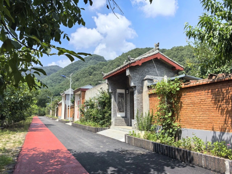 陕西黄龙：和美乡村再“上新”_fororder_图片7