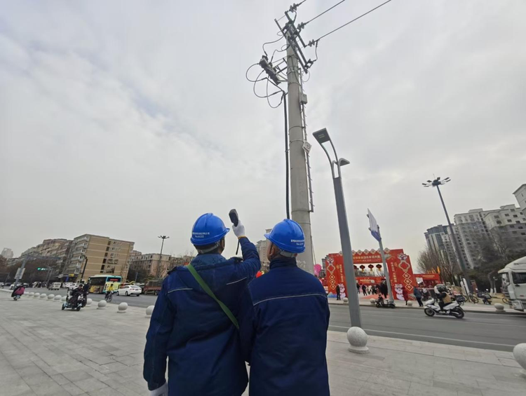 国网西安市长安区供电公司：节前设备特巡特护 护航春节稳定供电