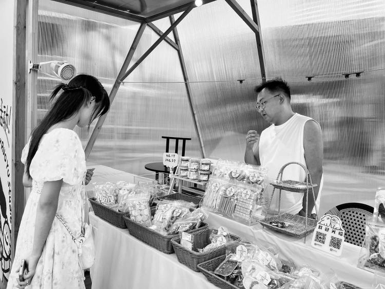 “慢闪店”来了 西安商圈里的消费新体验_fororder_微信图片_20250728112407