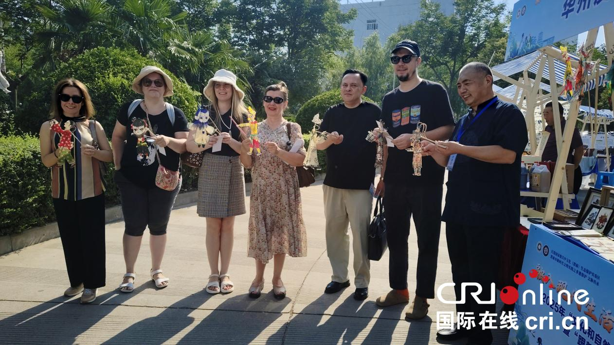 跟着非遗游渭南  沉浸式体验让外国友人爱上中国文化_fororder_图片8