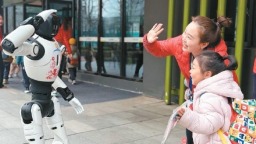 古城校园解锁多彩“开学第一课”