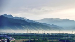 雨后秦岭如诗如画