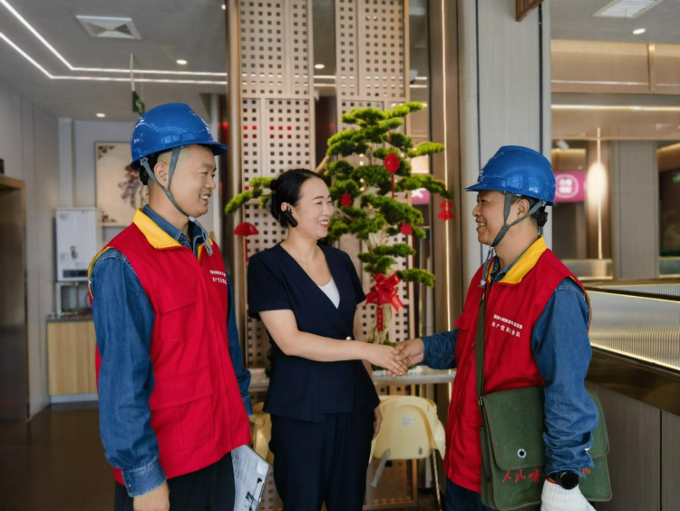 国网渭南供电公司：电力服务“零距离” 营商环境“电”根基_fororder_1