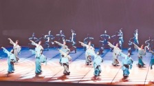 陕西舞蹈作品实现历史性突破 第十四届中国舞蹈荷花奖颁奖典礼在西安举行