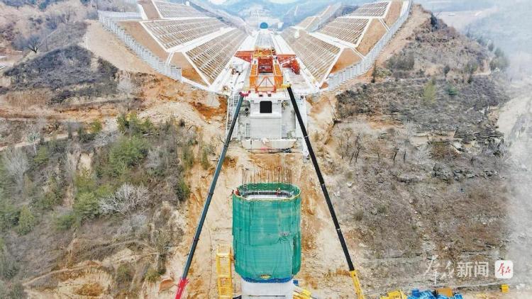 延榆高铁（榆林段）施工建设有序推进 计划完成投资74.5亿元_fororder_11552680_26bc4bee-7d29-4f1f-9e78-ed177a03b9d0copy