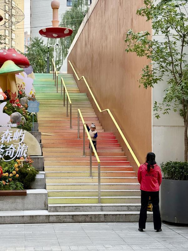 古城雨后天放晴