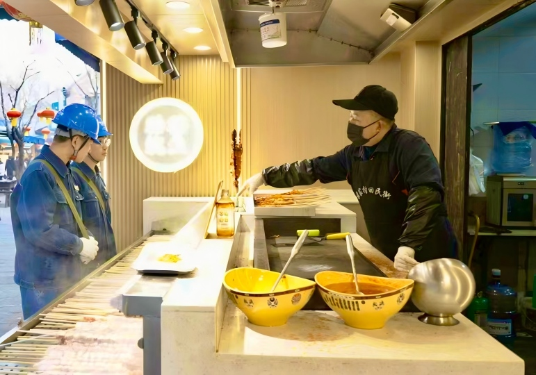 满电畅游袁家村 吃喝玩乐过新年_fororder_图片4