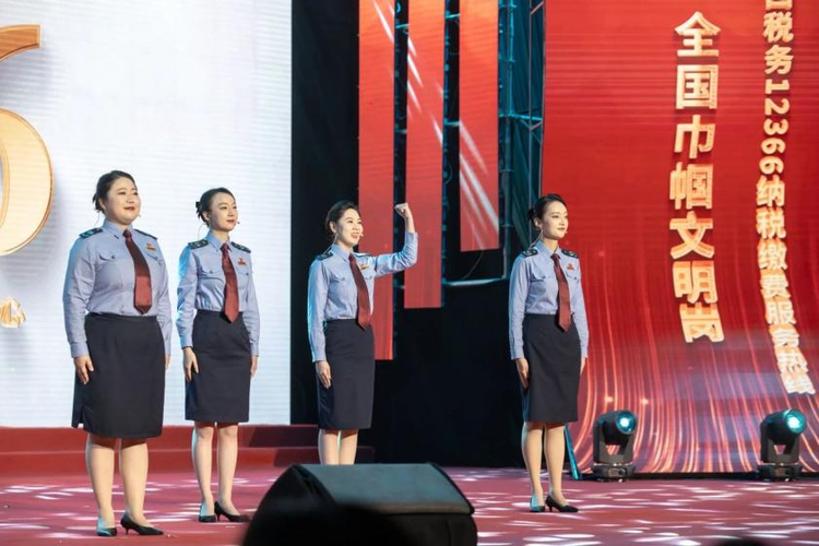 陕西省举行纪念“三八”国际妇女节115周年暨表彰大会_fororder_图片8