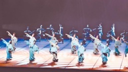 陕西舞蹈作品实现历史性突破 第十四届中国舞蹈荷花奖颁奖典礼在西安举行