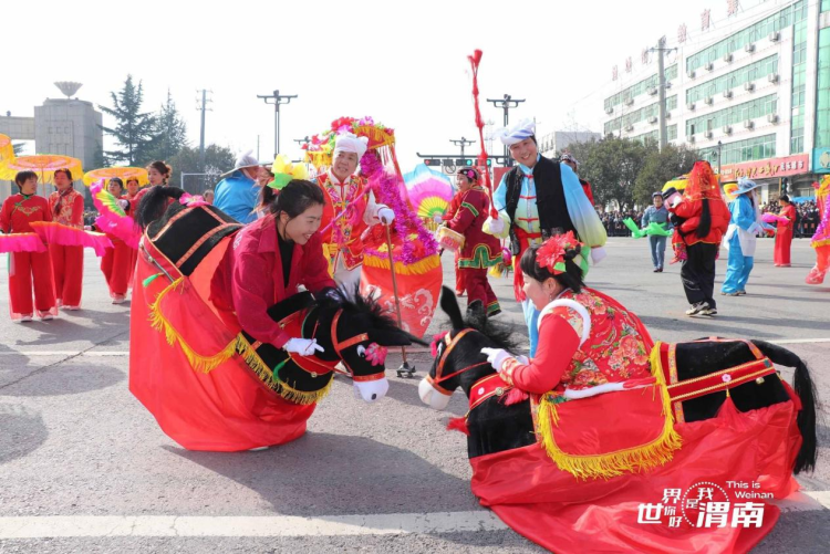 黄河岸畔灯火璀璨 渭南多彩民俗闹元宵_fororder_图片3