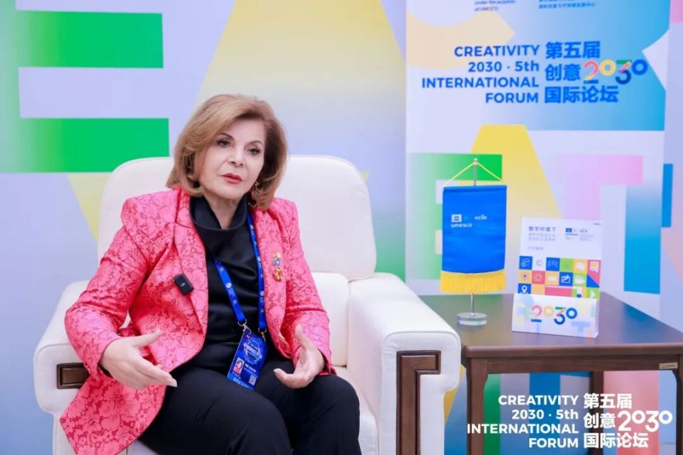 Mehri Madarshahi : Intelligence artificielle, culture et développement durable : pourquoi il n'y a pas d'équilibre naturel_fororder_6