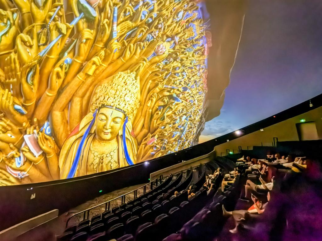 重庆：科技赋能大足石刻 注入新活力