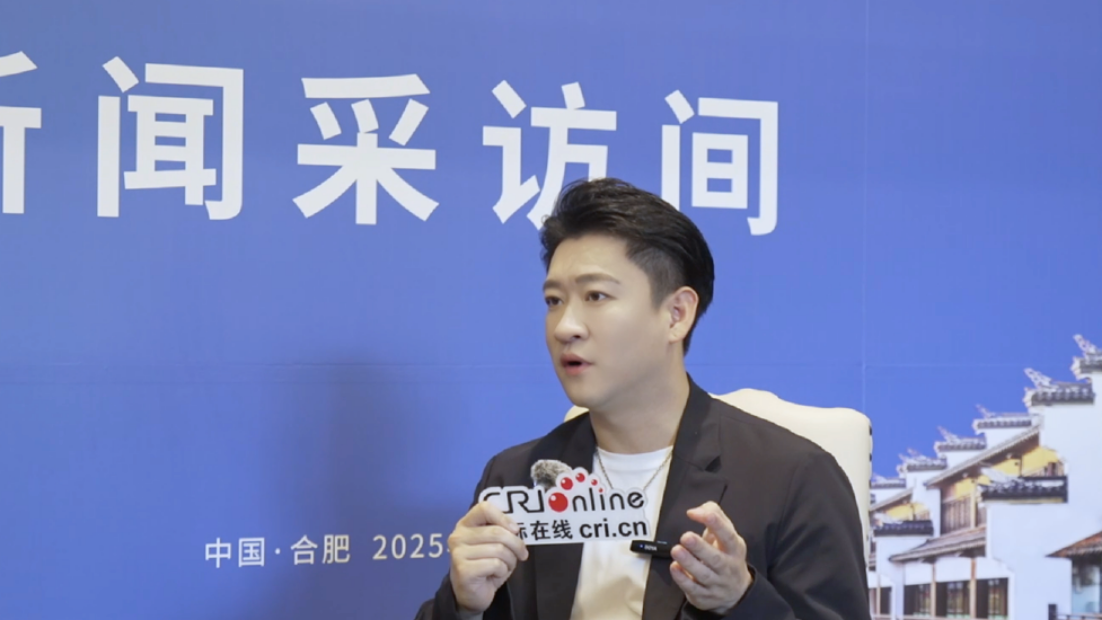 曹云金：在互联网时代寻找艺术与善意的共振 （视频）_fororder_1
