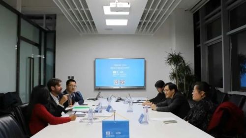 匈牙利文化与创新部、联合国教科文组织匈牙利全国委员会秘书长加博尔·苏斯及其夫人到访中心，双方围绕文化科技融合与可持续发展开展深入交流。_fororder_5