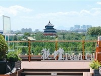 登上露台看北京